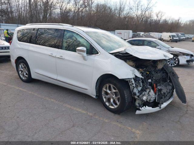  Salvage Chrysler Pacifica