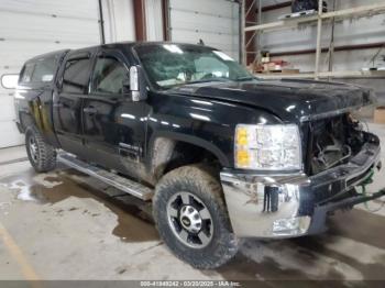  Salvage Chevrolet Silverado 2500