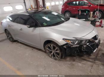  Salvage Nissan Maxima