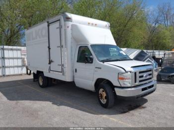  Salvage Ford E-350