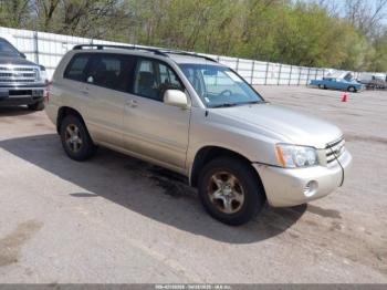  Salvage Toyota Highlander