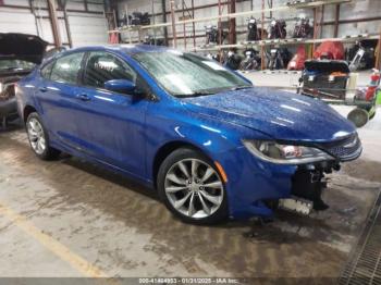  Salvage Chrysler 200