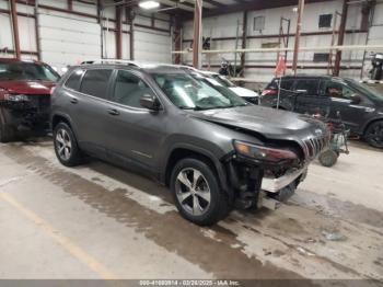  Salvage Jeep Cherokee