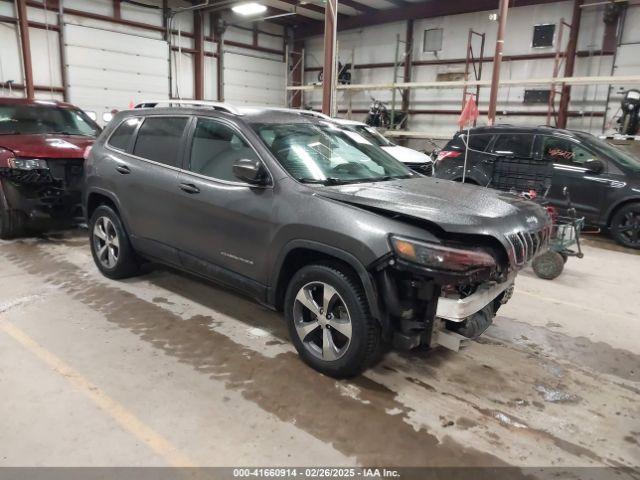  Salvage Jeep Cherokee