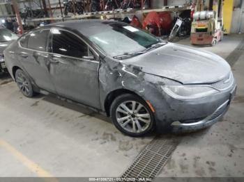  Salvage Chrysler 200