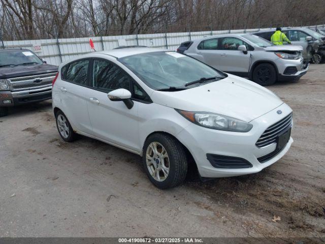  Salvage Ford Fiesta
