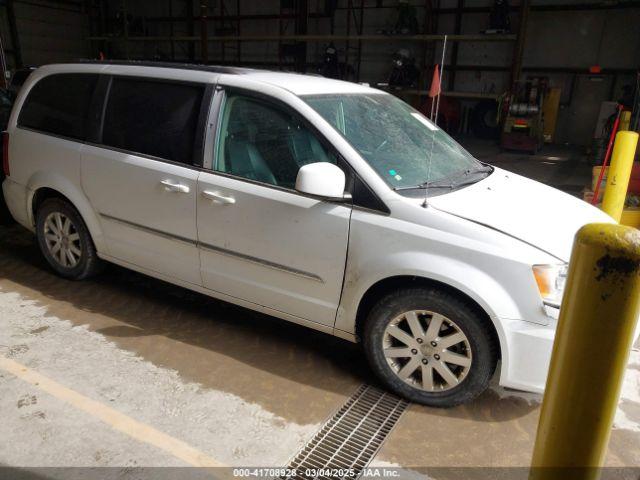  Salvage Chrysler Town & Country