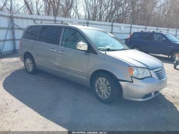  Salvage Chrysler Town & Country
