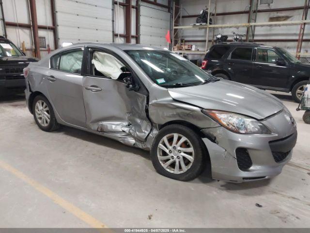  Salvage Mazda Mazda3