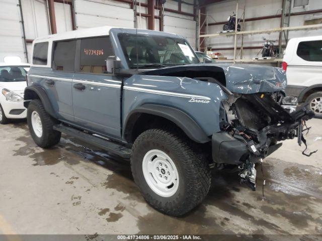  Salvage Ford Bronco