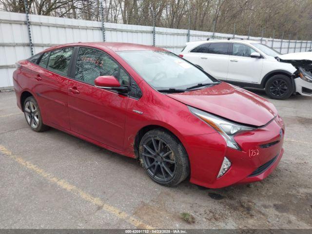  Salvage Toyota Prius
