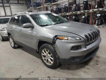  Salvage Jeep Cherokee