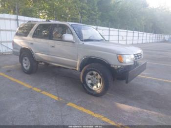  Salvage Toyota 4Runner
