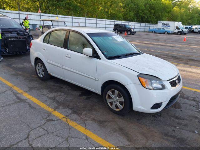  Salvage Kia Rio