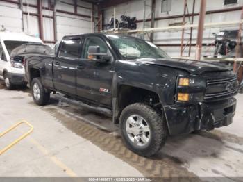  Salvage Chevrolet Silverado 2500