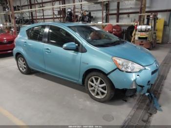  Salvage Toyota Prius c