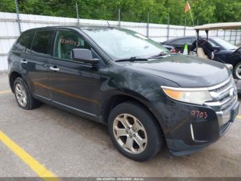  Salvage Ford Edge