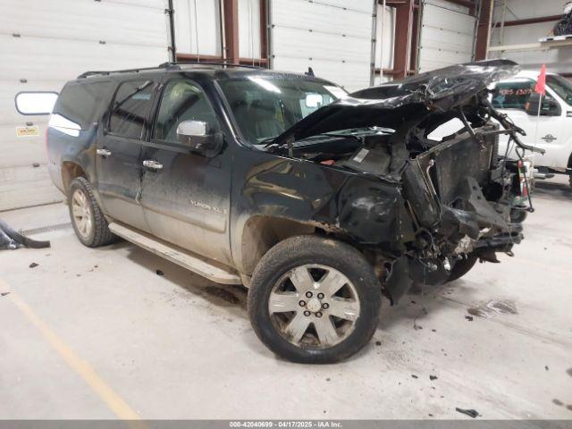  Salvage GMC Yukon