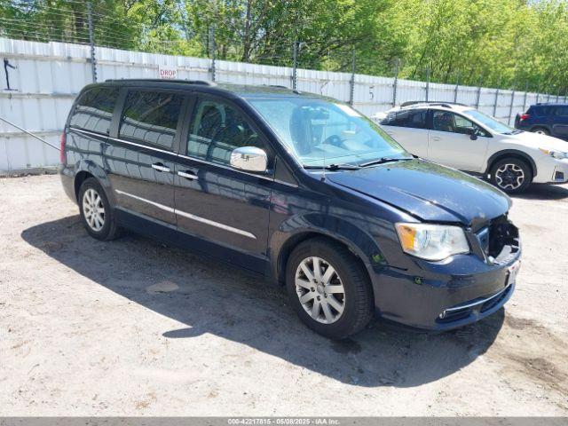  Salvage Chrysler Town & Country