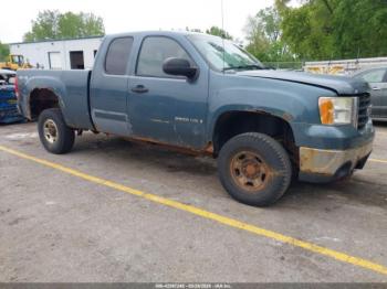  Salvage GMC Sierra 2500