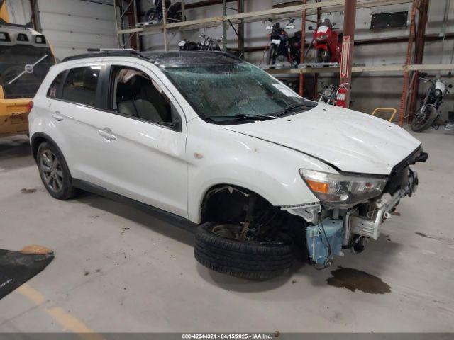  Salvage Mitsubishi Outlander