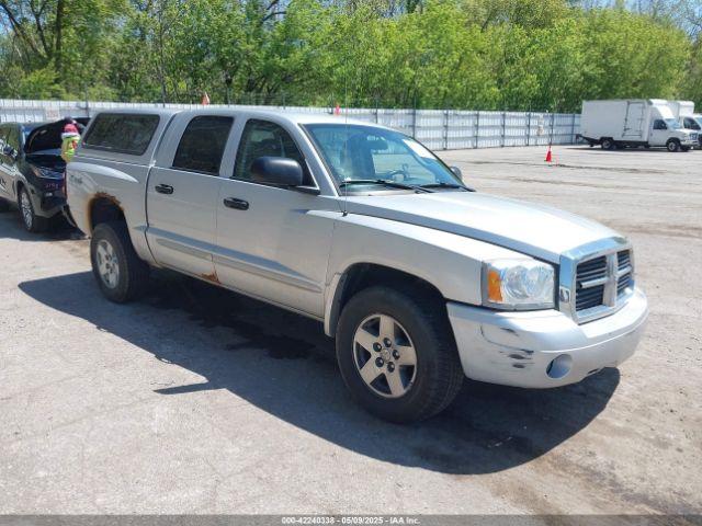  Salvage Dodge Dakota