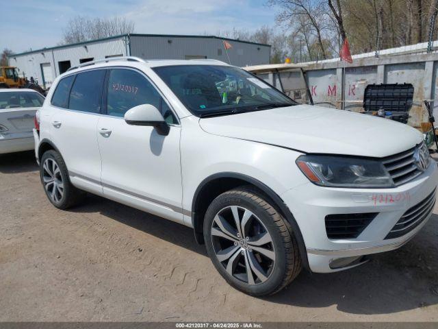  Salvage Volkswagen Touareg