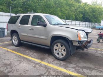  Salvage GMC Yukon