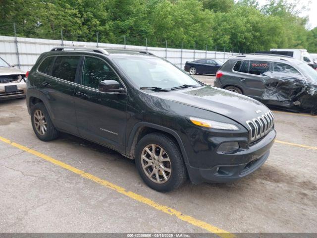  Salvage Jeep Cherokee