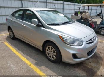  Salvage Hyundai ACCENT
