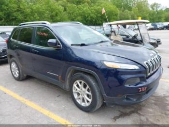 Salvage Jeep Cherokee