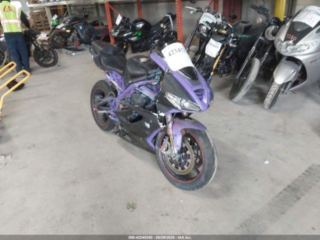  Salvage Triumph Motorcycle Daytona