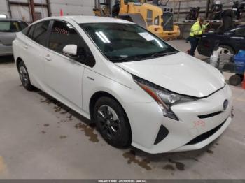  Salvage Toyota Prius