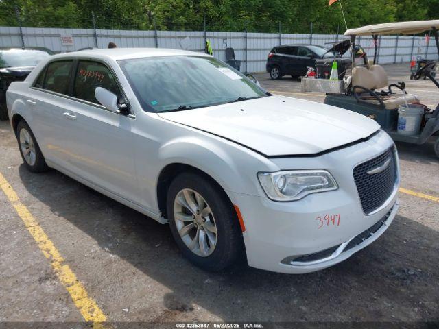  Salvage Chrysler 300