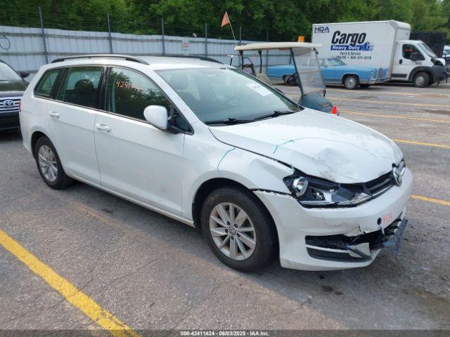  Salvage Volkswagen Golf