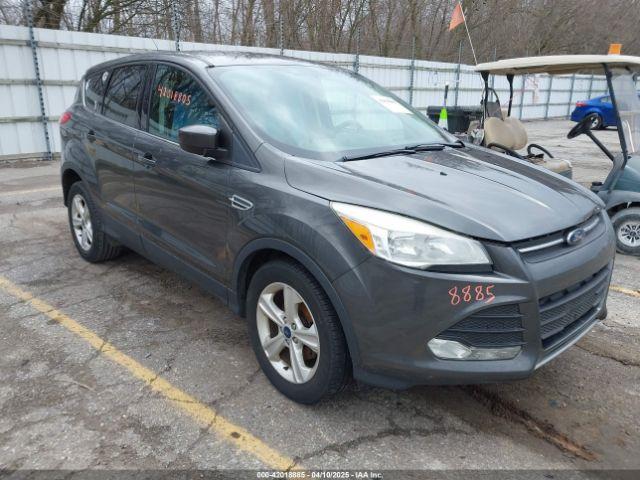  Salvage Ford Escape