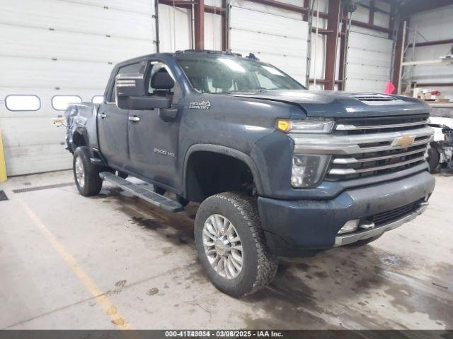  Salvage Chevrolet Silverado 2500