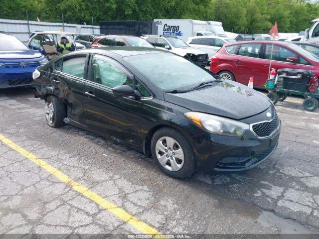  Salvage Kia Forte