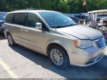  Salvage Chrysler Town & Country