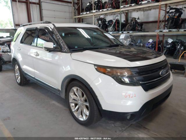  Salvage Ford Explorer