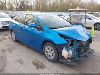  Salvage Toyota Prius