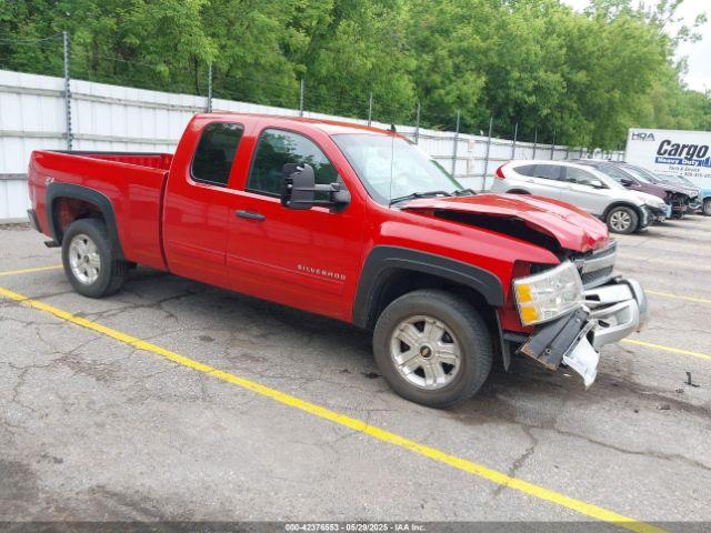  Salvage Chevrolet Silverado 1500