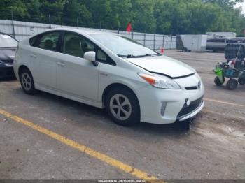  Salvage Toyota Prius