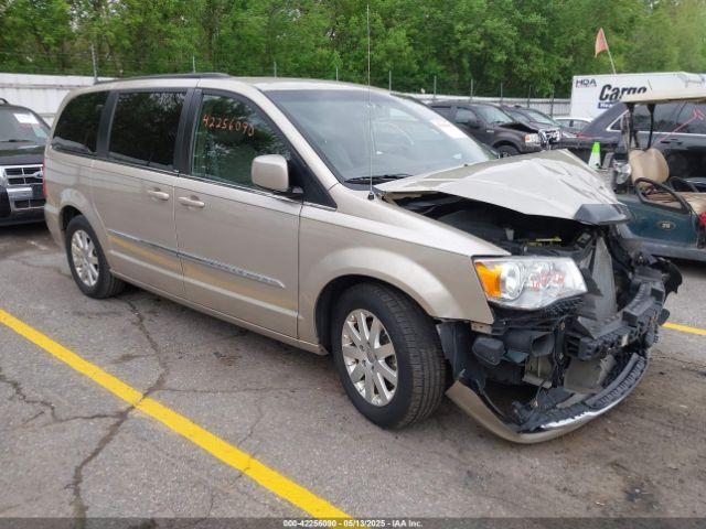  Salvage Chrysler Town & Country