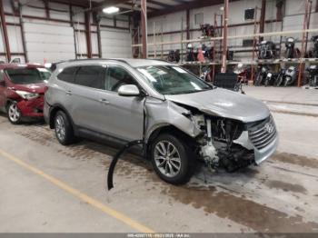  Salvage Hyundai SANTA FE