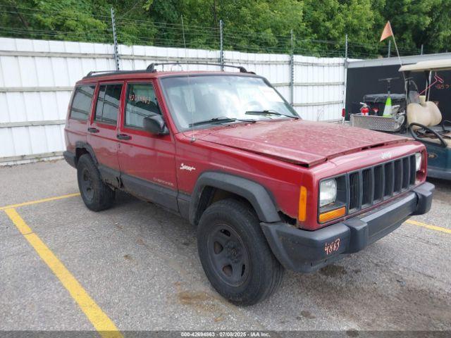  Salvage Jeep Cherokee