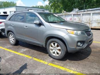  Salvage Kia Sorento