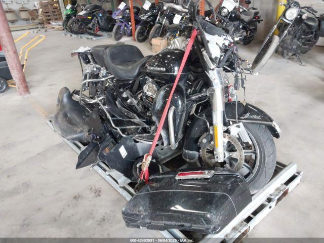  Salvage Harley-Davidson Flhtk