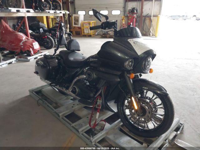  Salvage Kawasaki Vn1700