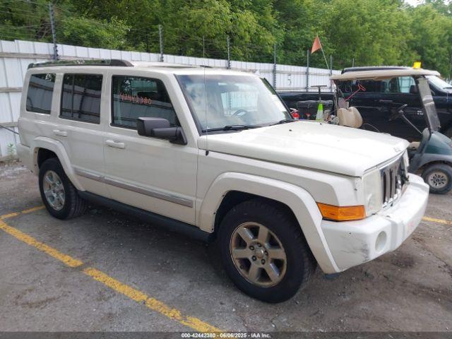  Salvage Jeep Commander